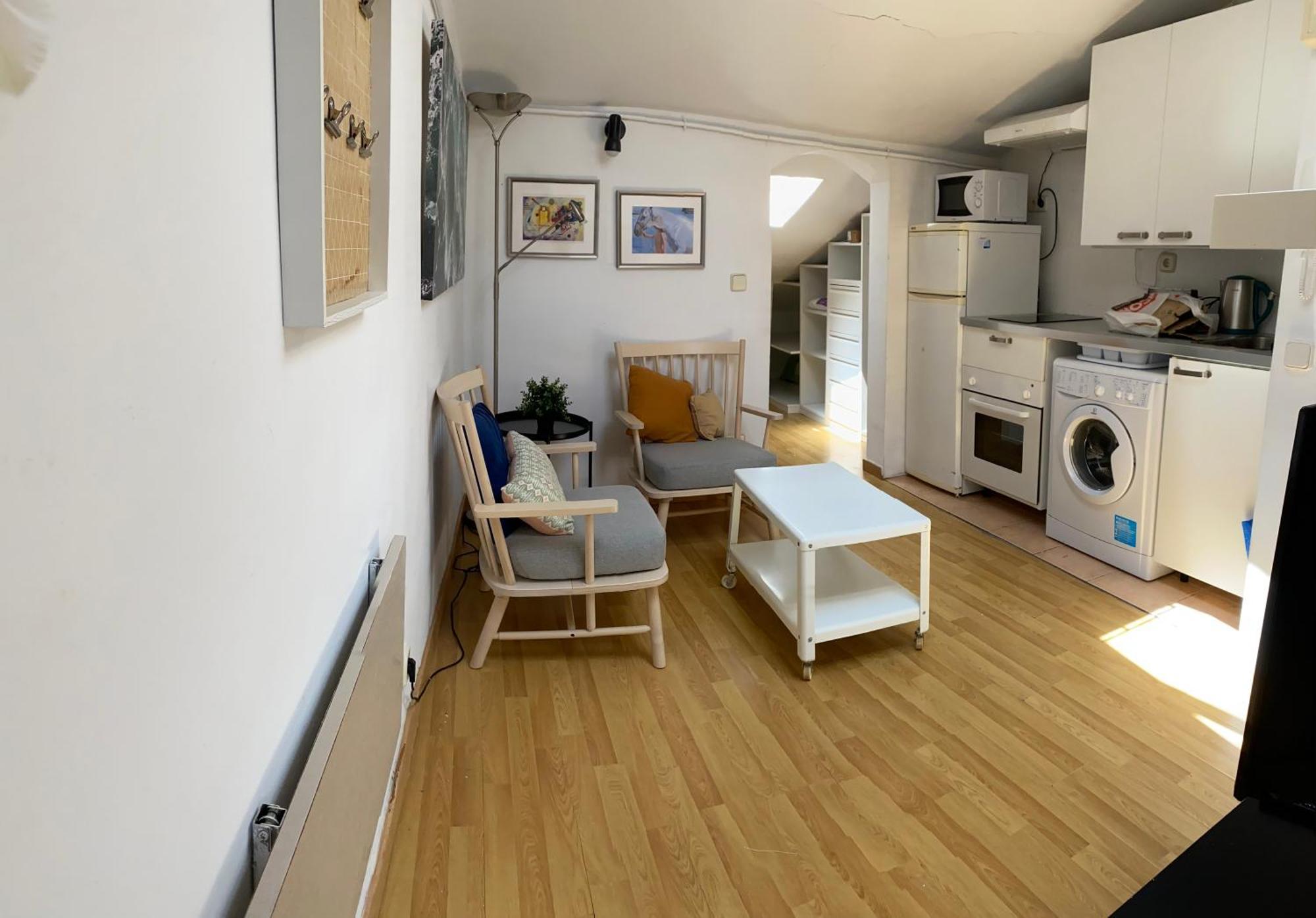San Bernabe, Apartamento Para 2 En Las Vistillas Junto A Metro Puerta De Toledo Madrid Dış mekan fotoğraf